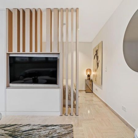 Modern Studio With King Bed, Walk To Attractions Luksemburg Zewnętrze zdjęcie