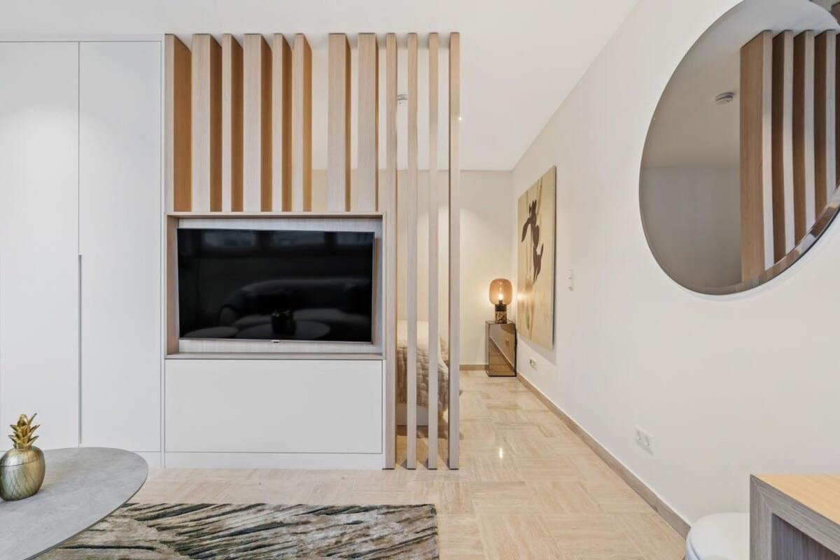 Modern Studio With King Bed, Walk To Attractions Luksemburg Zewnętrze zdjęcie